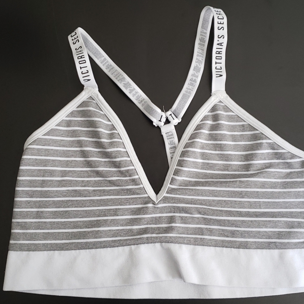 Victoria Secret Sports Bra